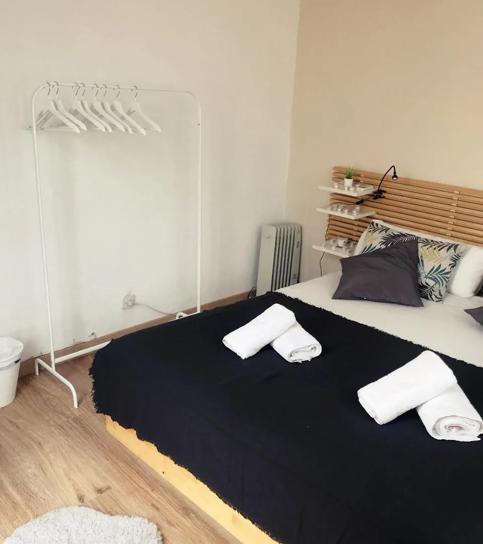 ** Guest house G And G Rooms Barcelona Spain