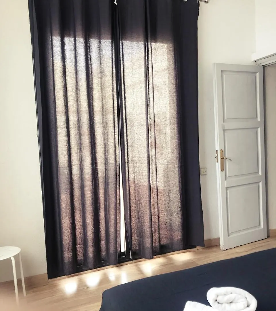 G And G Rooms Barcelona 2*,  Spain